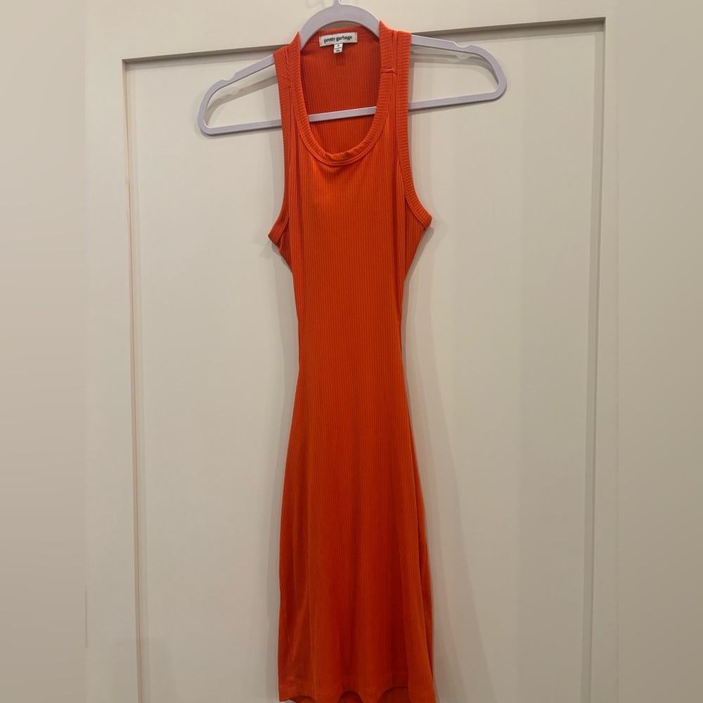 Pretty garbage orange dress